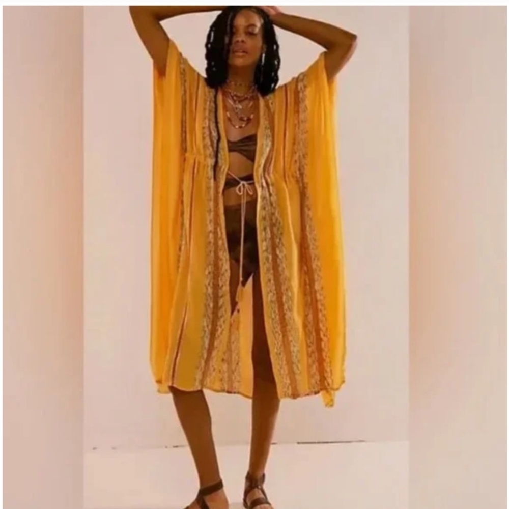 NWOT- Free People Emerald Coast Kimono - Picture 1 of 4